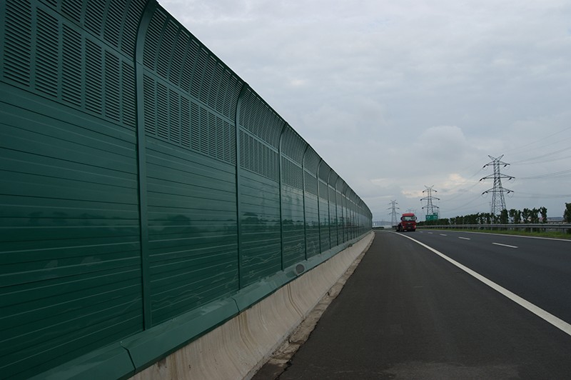 潍坊广东梅州国道206线声屏障项目